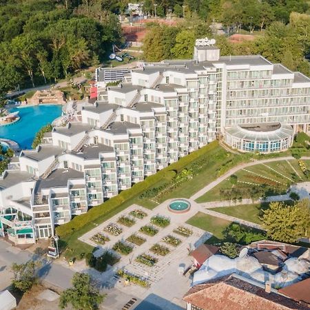 Laguna Beach Hotel アルベナ エクステリア 写真