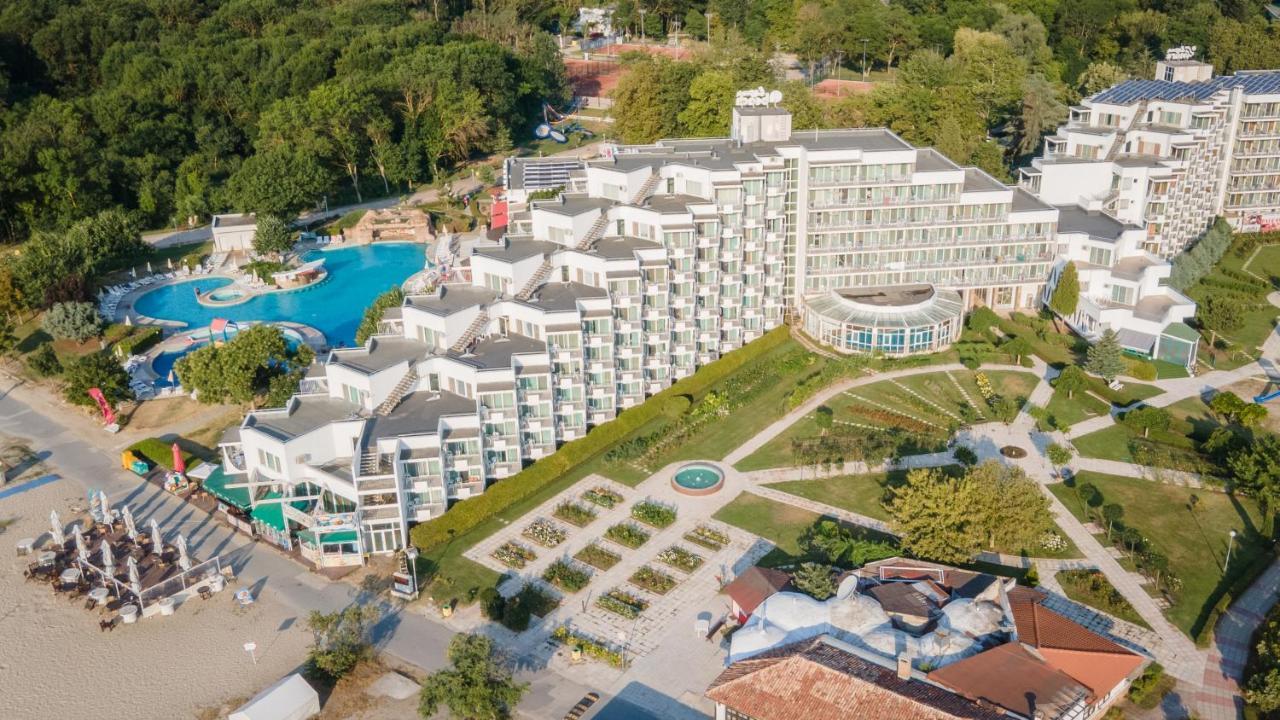 Laguna Beach Hotel アルベナ エクステリア 写真