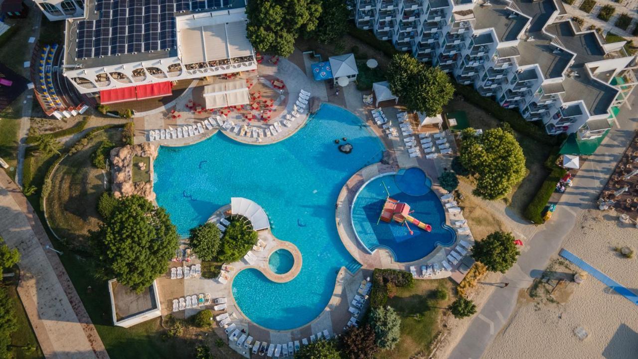 Laguna Beach Hotel アルベナ エクステリア 写真